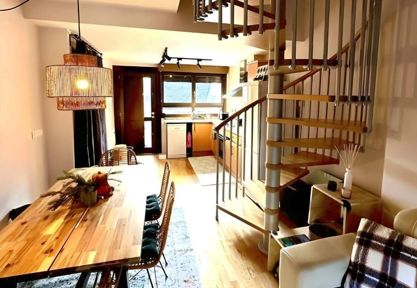 Apartament Caleydos Duplex Diseno Garaje Wifi Sallent de Gállego Zewnętrze zdjęcie
